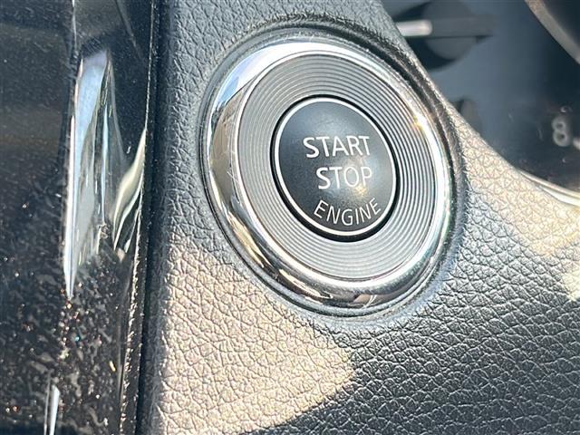 エクストレイル ２０Ｘｉ　Ｖセレクション　ワンオーナー　純正ナビ　フルセグテレビ　ＢＴオーディオ　ＣＤ／ＤＶＤ　全方位カメラ　前席パワーシート　全席シートヒーター　パワーバックドア　ＥＴＣ　ＬＥＤヘッドライト　純正１８インチＡＷ　スペアキー（7枚目）