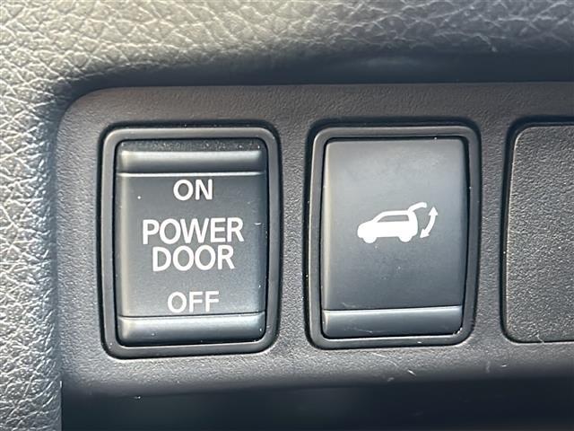 エクストレイル ２０Ｘｉ　Ｖセレクション　ワンオーナー　純正ナビ　フルセグテレビ　ＢＴオーディオ　ＣＤ／ＤＶＤ　全方位カメラ　前席パワーシート　全席シートヒーター　パワーバックドア　ＥＴＣ　ＬＥＤヘッドライト　純正１８インチＡＷ　スペアキー（14枚目）