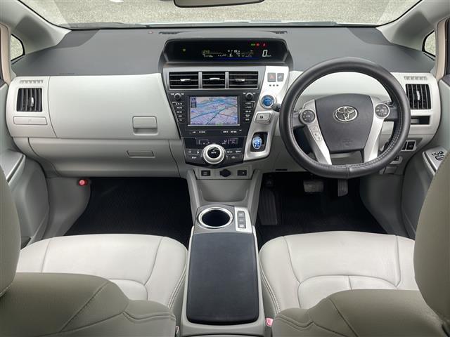 プリウスアルファ Ｓツーリングセレクション　純正ＨＤＤナビ　ＢＴオーディオ　フルセグテレビ　ＣＤ／ＤＶＤ　バックカメラ　ＬＥＤヘッドライト　オートライト　フォグランプ　革巻きステアリング　ステアリングスイッチ　ドライブモードセレクト　純正ＡＷ（2枚目）