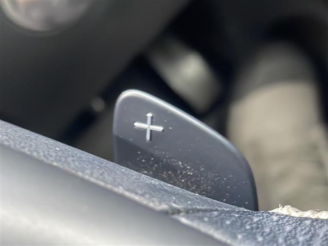 Bクラス B180 ワンオーナー 純正ナビ BTオーディオ フルセグテレビ バックカメラ 前席シートヒーター D席パワーシート パドルシフト LEDヘッドライト オートライト ステアリングスイッチ 純正18インチAW(15枚目)