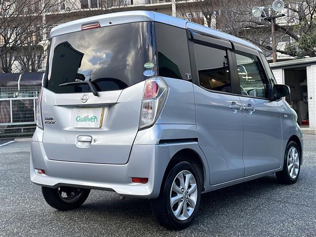 �X�܂ɂČ��Ԃ̊m�F�����������܂��̂ŁA���d�b�ō݌ɂ̂��m�F�̏㐥�񂲗��X���������܂��B�^�^