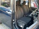 【運転席】座り心地が良いシートなので長時間の運転でも快適にお過ごしいただけます。新品のフロアマットのご注文も可能です。掲載箇所以外にご希望の写真がございましたらお気軽にお問い合わせ下さい。