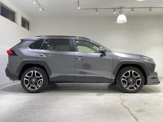 ＲＡＶ４ アドベンチャー　４ＷＤ／ＪＡＯＳフロントバンパー／クルーズコントロール／ビルトインＥＴＣ／純正９インチナビ／バックカメラ／フルセグＴＶ／Ｂｌｕｅｔｏｏｔｈ／ＡＭ／ＦＭ／ＣＤ／ＳＤ／セーフティセンス／純正アルミ（74枚目）