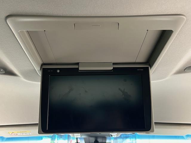アルファード 2.5S Aパッケージ ワンオーナー/4WD/トヨタセーフティセンス/プリクラッシュセーフティ/レーダークルーズコントロール/レーントレーシングアシスト/オートマチックハイビーム/ロードサインアシスト/純正ナビ/後席モニター(7枚目)
