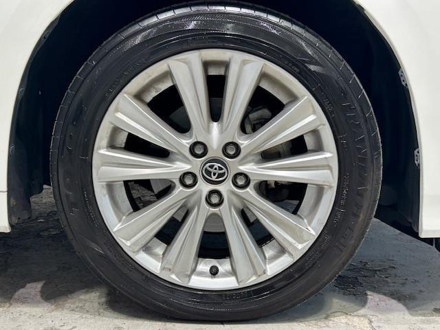 アルファード 2.5S Aパッケージ ワンオーナー/4WD/トヨタセーフティセンス/プリクラッシュセーフティ/レーダークルーズコントロール/レーントレーシングアシスト/オートマチックハイビーム/ロードサインアシスト/純正ナビ/後席モニター(17枚目)