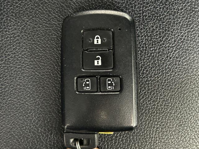 アルファード 2.5S Aパッケージ ワンオーナー/4WD/トヨタセーフティセンス/プリクラッシュセーフティ/レーダークルーズコントロール/レーントレーシングアシスト/オートマチックハイビーム/ロードサインアシスト/純正ナビ/後席モニター(32枚目)