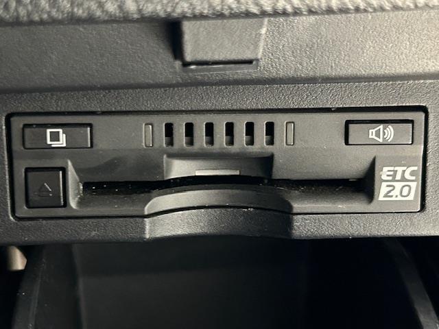 アルファード 2.5S Aパッケージ ワンオーナー/4WD/トヨタセーフティセンス/プリクラッシュセーフティ/レーダークルーズコントロール/レーントレーシングアシスト/オートマチックハイビーム/ロードサインアシスト/純正ナビ/後席モニター(33枚目)