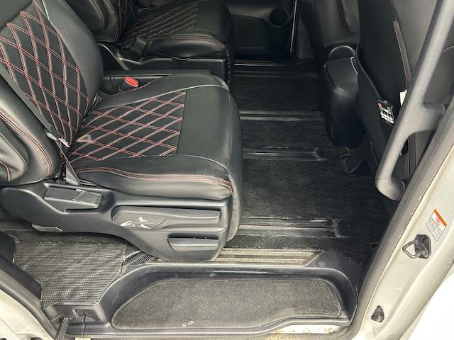 アルファード 2.5S Aパッケージ ワンオーナー/4WD/トヨタセーフティセンス/プリクラッシュセーフティ/レーダークルーズコントロール/レーントレーシングアシスト/オートマチックハイビーム/ロードサインアシスト/純正ナビ/後席モニター(39枚目)