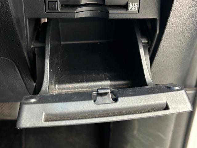 アルファード 2.5S Aパッケージ ワンオーナー/4WD/トヨタセーフティセンス/プリクラッシュセーフティ/レーダークルーズコントロール/レーントレーシングアシスト/オートマチックハイビーム/ロードサインアシスト/純正ナビ/後席モニター(59枚目)