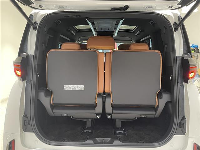 ヴェルファイアハイブリッド Z プレミア 純正デジタルインナーミラー/純正ユニバーサルステップ/トヨタセーフティーセンス/純正ナビ/アイドリングストップ/電子パーキング/ステアリングヒーター/パワーシート/エアシート/LEDヘッドライト(16枚目)