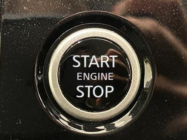 セレナ XV 衝突軽減ブレーキ/レーンキープアシスト/ブラインドスポットモニター/クリアランスソナー/標識認識機能/純正ナビ/アラウンドビューモニター/ETC/前後ドラレコ/純正フリップダウンモニター/両側パワスラ(25枚目)