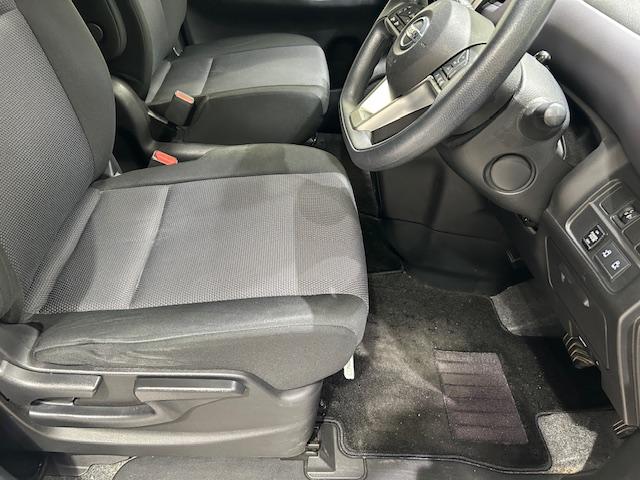 セレナ XV 衝突軽減ブレーキ/レーンキープアシスト/ブラインドスポットモニター/クリアランスソナー/標識認識機能/純正ナビ/アラウンドビューモニター/ETC/前後ドラレコ/純正フリップダウンモニター/両側パワスラ(48枚目)