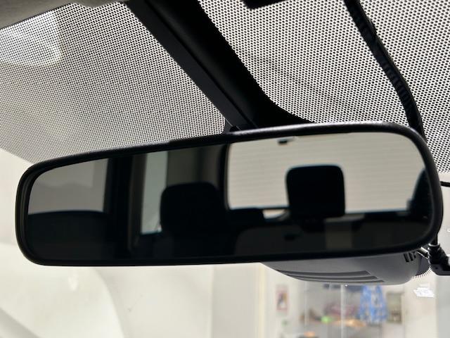 セレナ XV 衝突軽減ブレーキ/レーンキープアシスト/ブラインドスポットモニター/クリアランスソナー/標識認識機能/純正ナビ/アラウンドビューモニター/ETC/前後ドラレコ/純正フリップダウンモニター/両側パワスラ(64枚目)