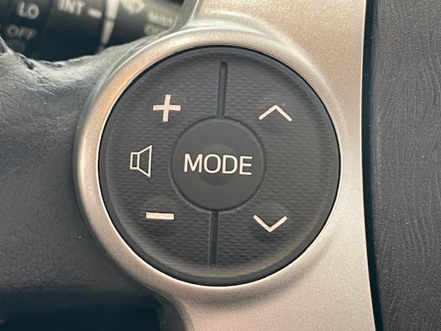 アクア G 純正ナビ/Bluetooth/CD/DVD/フルセグTV/AM/FM/ETC/バックカメラ/シートヒーター/ECOモード/EVモード/革巻きステアリング/ステアリングスイッチ/オートライト(8枚目)