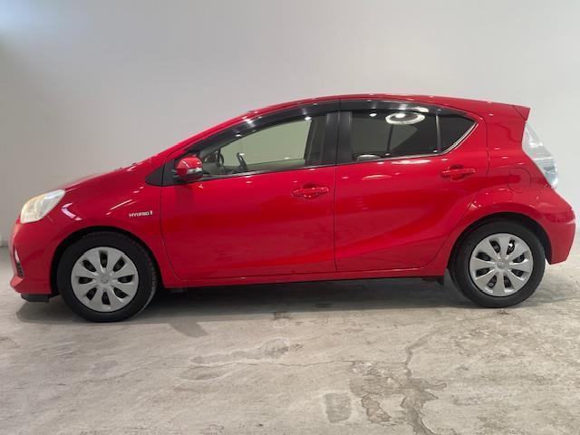 アクア G 純正ナビ/Bluetooth/CD/DVD/フルセグTV/AM/FM/ETC/バックカメラ/シートヒーター/ECOモード/EVモード/革巻きステアリング/ステアリングスイッチ/オートライト(42枚目)