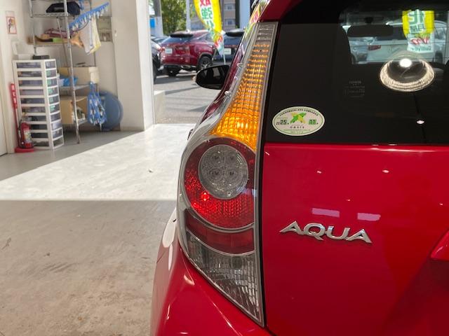 アクア G 純正ナビ/Bluetooth/CD/DVD/フルセグTV/AM/FM/ETC/バックカメラ/シートヒーター/ECOモード/EVモード/革巻きステアリング/ステアリングスイッチ/オートライト(74枚目)