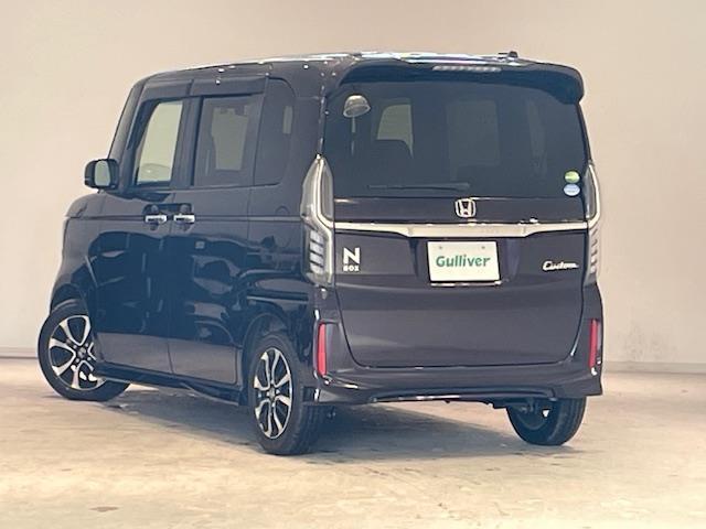 N-BOXカスタム G・Lホンダセンシング ホンダセンシング/社外ナビ/Bluetooth/フルセグTV/ビルドインETC/USB/バックカメラ/ECO/レーンキープアシスト/コーナーセンサー後/サンシェード/ドライブレコーダー/オートライト(4枚目)