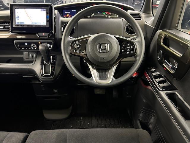 N-BOXカスタム G・Lホンダセンシング ホンダセンシング/社外ナビ/Bluetooth/フルセグTV/ビルドインETC/USB/バックカメラ/ECO/レーンキープアシスト/コーナーセンサー後/サンシェード/ドライブレコーダー/オートライト(21枚目)