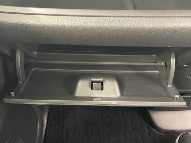 N-BOXカスタム G・Lホンダセンシング ホンダセンシング/社外ナビ/Bluetooth/フルセグTV/ビルドインETC/USB/バックカメラ/ECO/レーンキープアシスト/コーナーセンサー後/サンシェード/ドライブレコーダー/オートライト(35枚目)