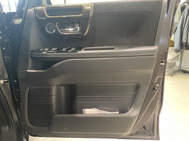 N-BOXカスタム G・Lホンダセンシング ホンダセンシング/社外ナビ/Bluetooth/フルセグTV/ビルドインETC/USB/バックカメラ/ECO/レーンキープアシスト/コーナーセンサー後/サンシェード/ドライブレコーダー/オートライト(52枚目)