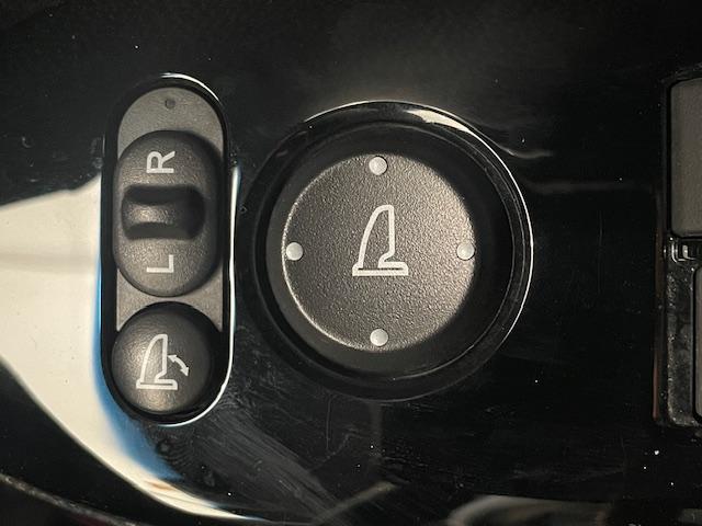 N-BOXカスタム G・Lホンダセンシング ホンダセンシング/社外ナビ/Bluetooth/フルセグTV/ビルドインETC/USB/バックカメラ/ECO/レーンキープアシスト/コーナーセンサー後/サンシェード/ドライブレコーダー/オートライト(63枚目)