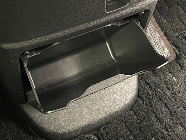 N-BOXカスタム G・Lホンダセンシング ホンダセンシング/社外ナビ/Bluetooth/フルセグTV/ビルドインETC/USB/バックカメラ/ECO/レーンキープアシスト/コーナーセンサー後/サンシェード/ドライブレコーダー/オートライト(66枚目)