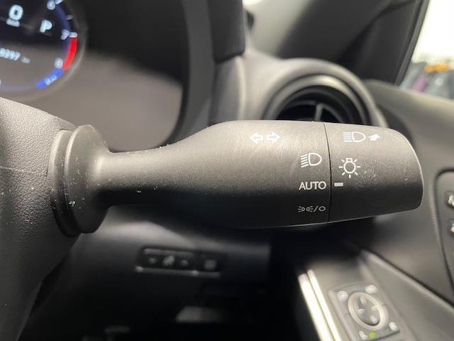 IS IS500 Fスポーツパフォーマンス レクサスセーフティー/純正ナビ/フルセグ/BT/CD/DVD/全周囲カメラ/マークレビンソンサウンド/Fスポドアミラーカバー/ブラックキャリパー/シートメモリー/パワーシート/シートメモリー(32枚目)