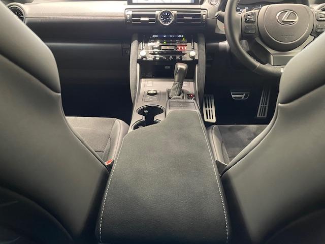 IS IS500 Fスポーツパフォーマンス レクサスセーフティー/純正ナビ/フルセグ/BT/CD/DVD/全周囲カメラ/マークレビンソンサウンド/Fスポドアミラーカバー/ブラックキャリパー/シートメモリー/パワーシート/シートメモリー(48枚目)