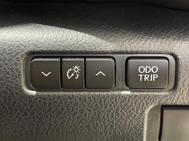 IS IS500 Fスポーツパフォーマンス レクサスセーフティー/純正ナビ/フルセグ/BT/CD/DVD/全周囲カメラ/マークレビンソンサウンド/Fスポドアミラーカバー/ブラックキャリパー/シートメモリー/パワーシート/シートメモリー(56枚目)