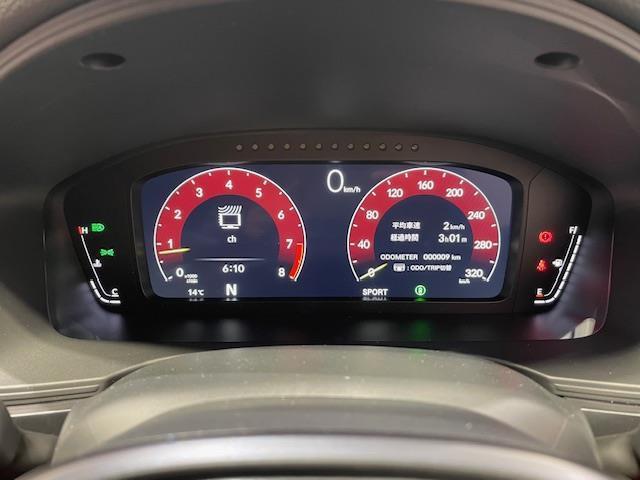 シビック タイプR ホンダセンシング/ホンダセLogR/ホンダコネクトディスプレイ/ブレンボキャリパー/10.2インチデジタルグラフィックメーター/フルセグ/Bluetooth/ETC/カープレイ/レーダークルーズ(9枚目)