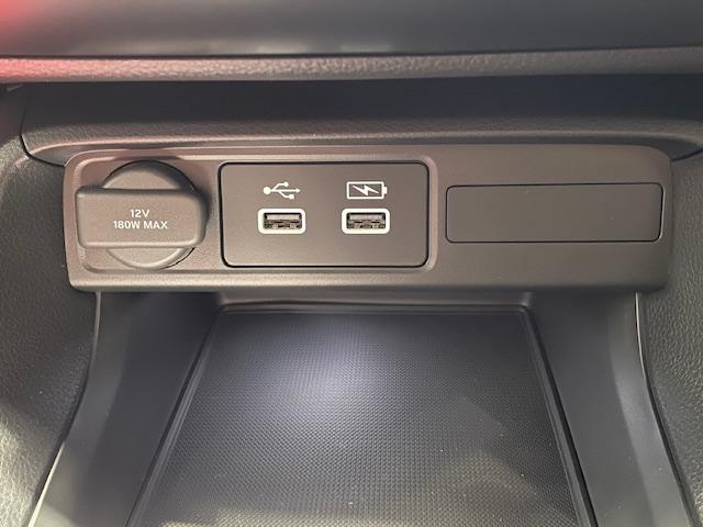 シビック タイプR ホンダセンシング/ホンダセLogR/ホンダコネクトディスプレイ/ブレンボキャリパー/10.2インチデジタルグラフィックメーター/フルセグ/Bluetooth/ETC/カープレイ/レーダークルーズ(30枚目)