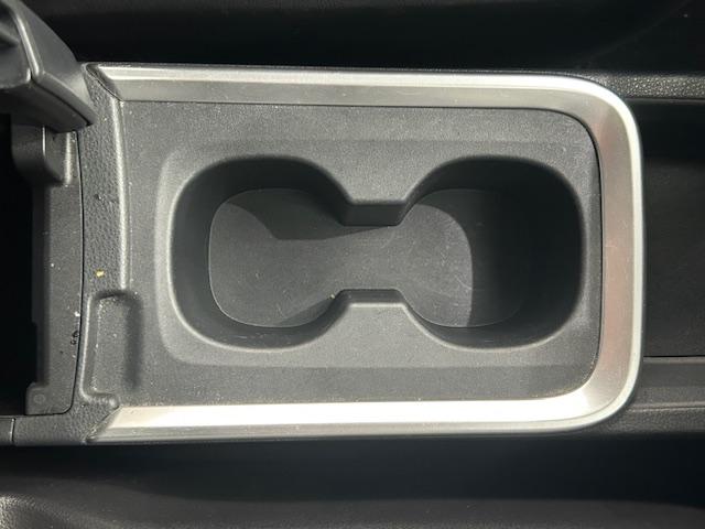 ノア ハイブリッドＳ－Ｚ　ホンダセンシング／ホンダセＬｏｇＲ／ホンダコネクトディスプレイ／ブレンボキャリパー／１０．２インチデジタルグラフィックメーター／フルセグ／Ｂｌｕｅｔｏｏｔｈ／ＥＴＣ／カープレイ／レーダークルーズ（32枚目）