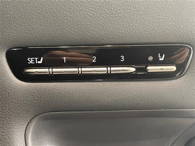 ◆【クルマのある生活に、もっと安心を。】ガリバーの保証は、走行距離が無制限！電球や消耗品、ナビ等の社外品も保証対象。末永いカーライフに対応する充実した保証内容（保証期間によって保証内容は変わります。）