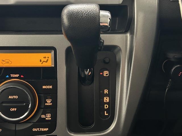 ハスラー JスタイルII 衝突軽減システム/社外ナビ/ドライブレコーダー/プッシュスタート/アイドリングストップ/スマートキー/シートヒーター/オートライト/フォグランプ/純正フロアマット/横滑り防止装置/盗難防止装置(9枚目)