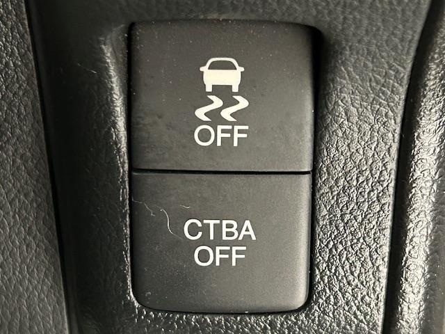 N-BOX G ターボSSパッケージ ターボ/シティブレーキアクティブシステム/クルーズコントロール/純正ナビ/ETC/ドライブレコーダー/パドルシフト/シートヒータ/チップアップシート/LEDヘッドライト/オートライト/純正フロアマット(10枚目)