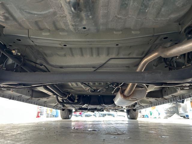 N-BOX G ターボSSパッケージ ターボ/シティブレーキアクティブシステム/クルーズコントロール/純正ナビ/ETC/ドライブレコーダー/パドルシフト/シートヒータ/チップアップシート/LEDヘッドライト/オートライト/純正フロアマット(79枚目)