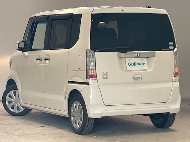 N-BOX G・Lパッケージ シティブレーキアクティブシステム/誤発進抑制機能/横滑り防止装置/衝突被害軽減システム/純正ナビ/バックカメラ/アイドリングストップ/プッシュスタート/純正フロアマット/社外スタッドレスタイヤ(4枚目)