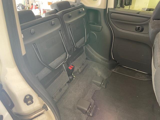 N-BOX G・Lパッケージ シティブレーキアクティブシステム/誤発進抑制機能/横滑り防止装置/衝突被害軽減システム/純正ナビ/バックカメラ/アイドリングストップ/プッシュスタート/純正フロアマット/社外スタッドレスタイヤ(65枚目)