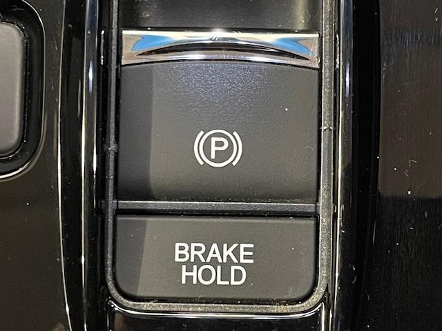 ステップワゴンスパーダ スパーダハイブリッド　Ｇ　ホンダセンシング　ホンダセンシング／衝突軽減ブレーキ／クルーズコントロール／レーンキープ／純正ナビ／バックカメラ／後席モニター／両側パワースライドドア／電子パーキング／オートブレーキホールド／ＥＴＣ／ドライブレコーダー（11枚目）