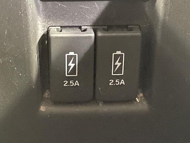 ステップワゴンスパーダ スパーダハイブリッド　Ｇ　ホンダセンシング　ホンダセンシング／衝突軽減ブレーキ／クルーズコントロール／レーンキープ／純正ナビ／バックカメラ／後席モニター／両側パワースライドドア／電子パーキング／オートブレーキホールド／ＥＴＣ／ドライブレコーダー（37枚目）