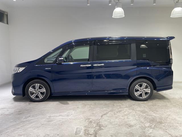 ステップワゴンスパーダ スパーダハイブリッド　Ｇ　ホンダセンシング　ホンダセンシング／衝突軽減ブレーキ／クルーズコントロール／レーンキープ／純正ナビ／バックカメラ／後席モニター／両側パワースライドドア／電子パーキング／オートブレーキホールド／ＥＴＣ／ドライブレコーダー（42枚目）