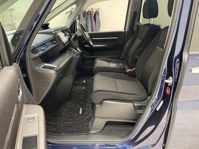 ステップワゴンスパーダ スパーダハイブリッド　Ｇ　ホンダセンシング　ホンダセンシング／衝突軽減ブレーキ／クルーズコントロール／レーンキープ／純正ナビ／バックカメラ／後席モニター／両側パワースライドドア／電子パーキング／オートブレーキホールド／ＥＴＣ／ドライブレコーダー（58枚目）