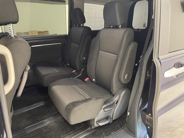 ステップワゴンスパーダ スパーダハイブリッド　Ｇ　ホンダセンシング　ホンダセンシング／衝突軽減ブレーキ／クルーズコントロール／レーンキープ／純正ナビ／バックカメラ／後席モニター／両側パワースライドドア／電子パーキング／オートブレーキホールド／ＥＴＣ／ドライブレコーダー（60枚目）