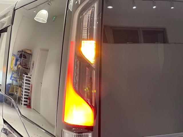 ステップワゴンスパーダ スパーダハイブリッド　Ｇ　ホンダセンシング　ホンダセンシング／衝突軽減ブレーキ／クルーズコントロール／レーンキープ／純正ナビ／バックカメラ／後席モニター／両側パワースライドドア／電子パーキング／オートブレーキホールド／ＥＴＣ／ドライブレコーダー（69枚目）