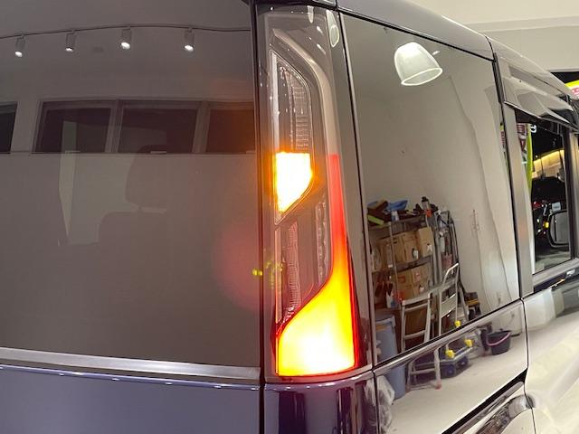 ステップワゴンスパーダ スパーダハイブリッド　Ｇ　ホンダセンシング　ホンダセンシング／衝突軽減ブレーキ／クルーズコントロール／レーンキープ／純正ナビ／バックカメラ／後席モニター／両側パワースライドドア／電子パーキング／オートブレーキホールド／ＥＴＣ／ドライブレコーダー（70枚目）