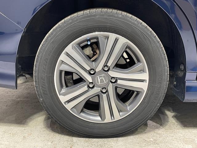 ステップワゴンスパーダ スパーダハイブリッド　Ｇ　ホンダセンシング　ホンダセンシング／衝突軽減ブレーキ／クルーズコントロール／レーンキープ／純正ナビ／バックカメラ／後席モニター／両側パワースライドドア／電子パーキング／オートブレーキホールド／ＥＴＣ／ドライブレコーダー（77枚目）