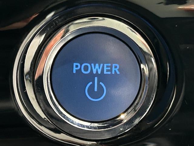 プリウス Ａツーリングセレクション　トヨタセーフティーセンス／ＢＳＭ／衝突軽減支援システム／レーダークルーズ／ＨＵＤ／レーンディパーチャーアラート／レーンキープアシスト／クリアランスソナー／モデリスタエアロ／純正９型ナビ（27枚目）