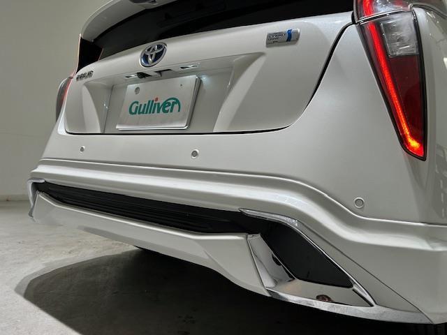 プリウス Ａツーリングセレクション　トヨタセーフティーセンス／ＢＳＭ／衝突軽減支援システム／レーダークルーズ／ＨＵＤ／レーンディパーチャーアラート／レーンキープアシスト／クリアランスソナー／モデリスタエアロ／純正９型ナビ（32枚目）