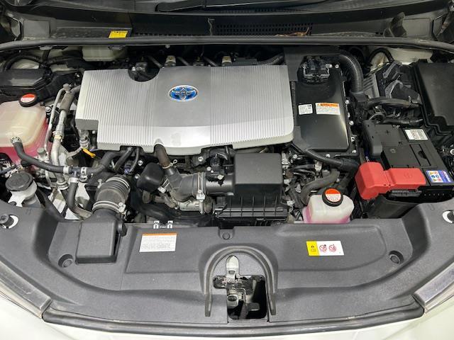 プリウス Ａツーリングセレクション　トヨタセーフティーセンス／ＢＳＭ／衝突軽減支援システム／レーダークルーズ／ＨＵＤ／レーンディパーチャーアラート／レーンキープアシスト／クリアランスソナー／モデリスタエアロ／純正９型ナビ（41枚目）