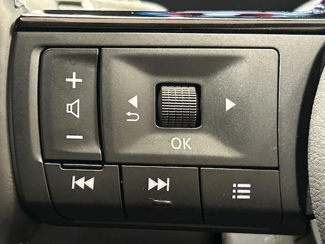 エクストレイル Ｘ　ｅ－４ＯＲＣＥ　◇３６０°セーフティアシスト・プロパイロット／４ＷＤ・ダウンヒルアシスト／純正ナビ／ドライブレコーダー前後／ジタルインナーミラー／ブラインドスポットモニター／電子パーキング／オートブレーキホールド（9枚目）